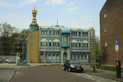 900933 Gezicht op de Abi Bakr Issiddik Moskee (Berlagestraat 100) te Utrecht.